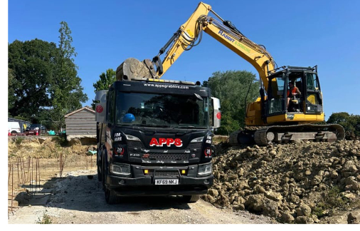 Tipper hire contractor